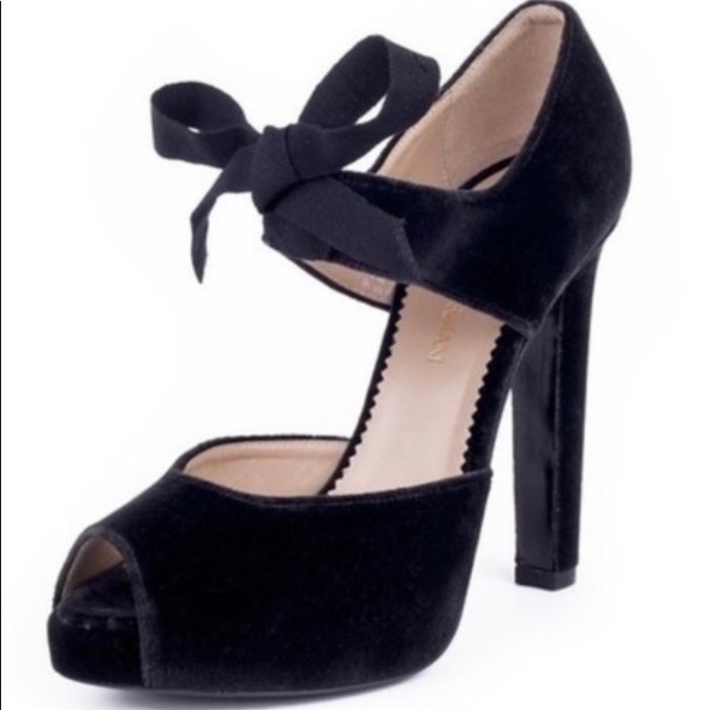 Emporio Armani Stilettos Peep Toe Sandals